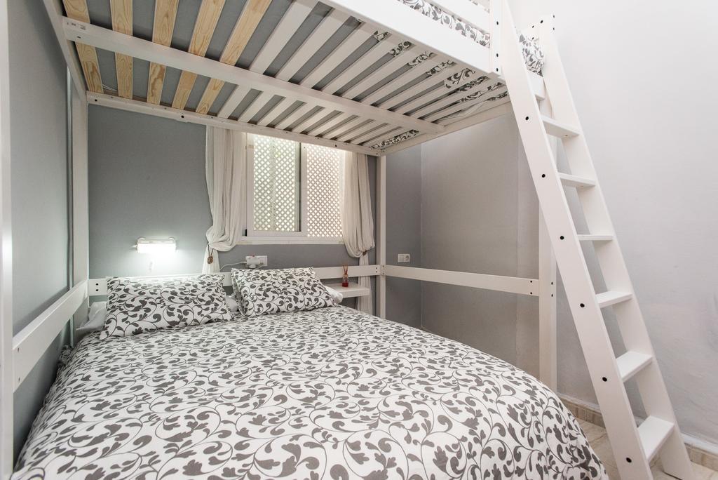 Divi Apartments Valvanera Sevilla Exteriör bild