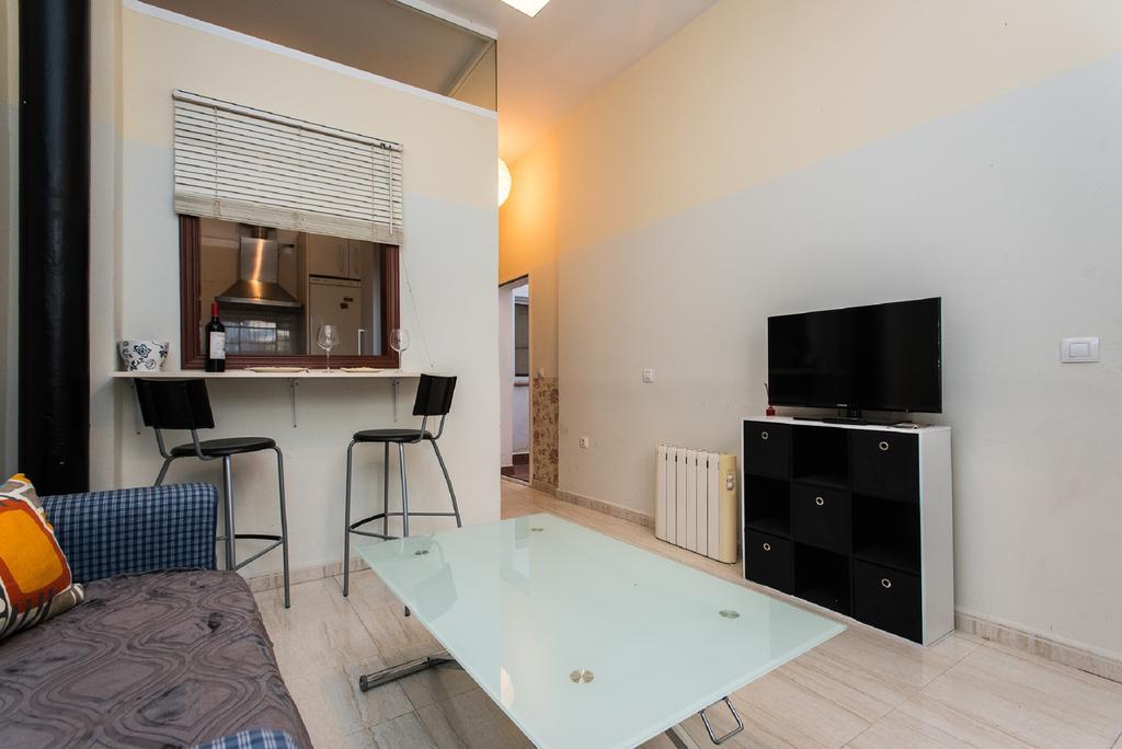 Divi Apartments Valvanera Sevilla Exteriör bild